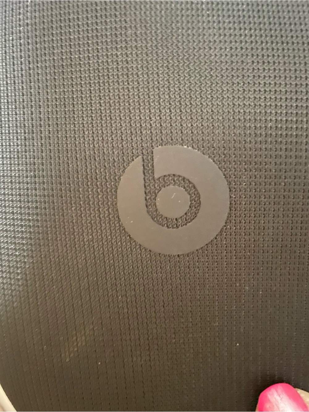 Beats by Dre Logo Decal in Gray on Black Carry Case